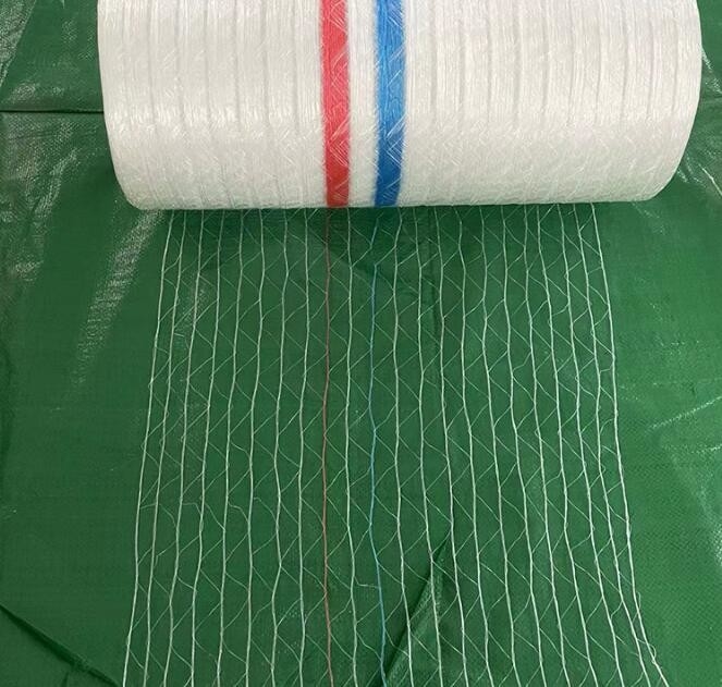 سیلاژ بال ها شبکه پوشش برای مزرعه کشاورزی پلاستیک HDPE شبکه بسته بندی علف با کیفیت بالا